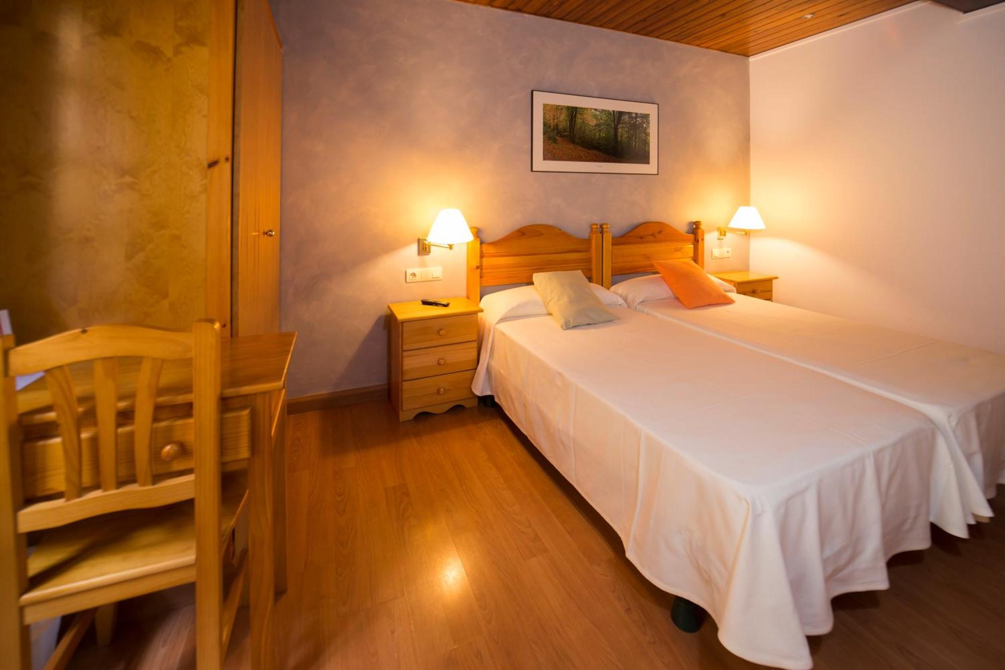 Hotel Ca L'Amagat Bagá Extérieur photo